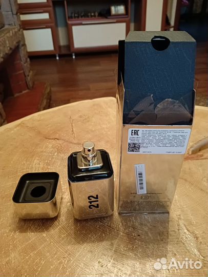 212 vip Carolina Herrera