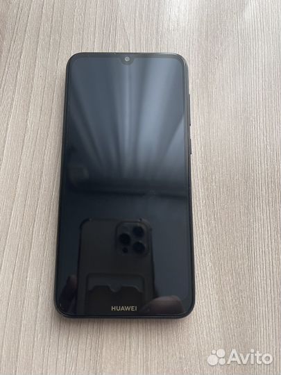 HUAWEI Y7 (2019), 3/32 ГБ