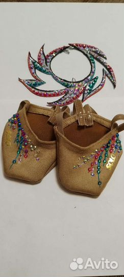 Получешки и украшение на голову для гимнастики