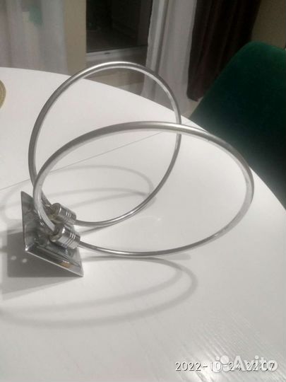 Вешалка хромированная