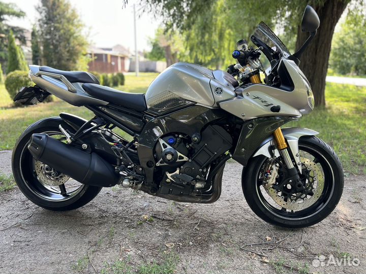 Yamaha FZ1