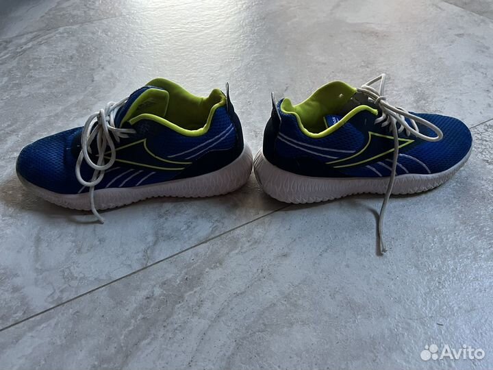 Reebok детские кроссовки