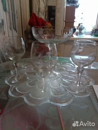 Ваза для варенья, фужеры