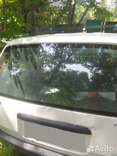 Nissan AD 1.5 AT, 1999, битый, 300 000 км