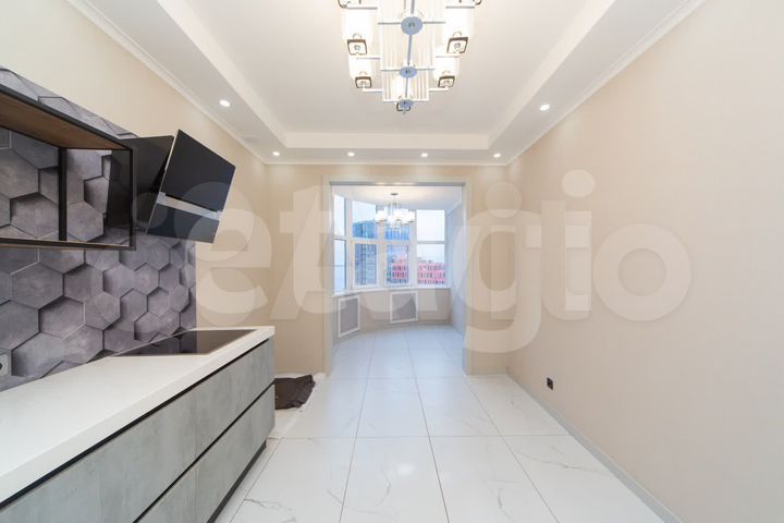 2-к. квартира, 72 м², 6/8 эт.