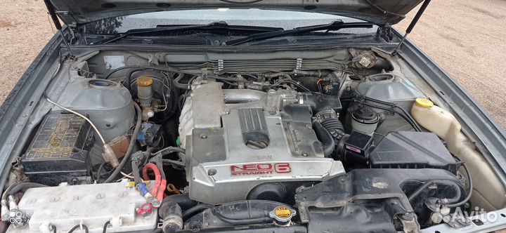 Nissan Laurel 2.5 AT, 1998, 250 000 км