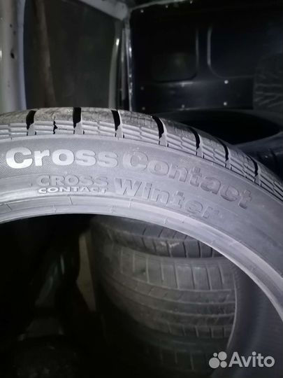 Continental ContiCrossContact Winter 275/40 R22