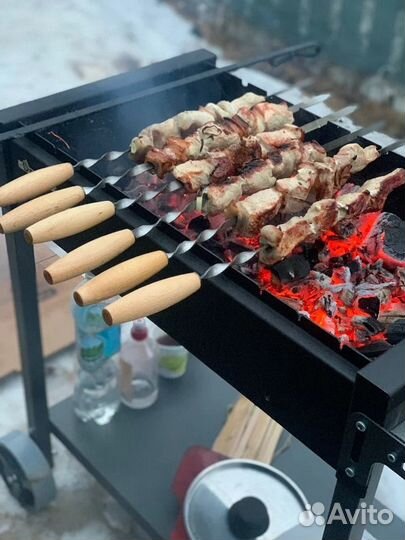 Мангал на колесах