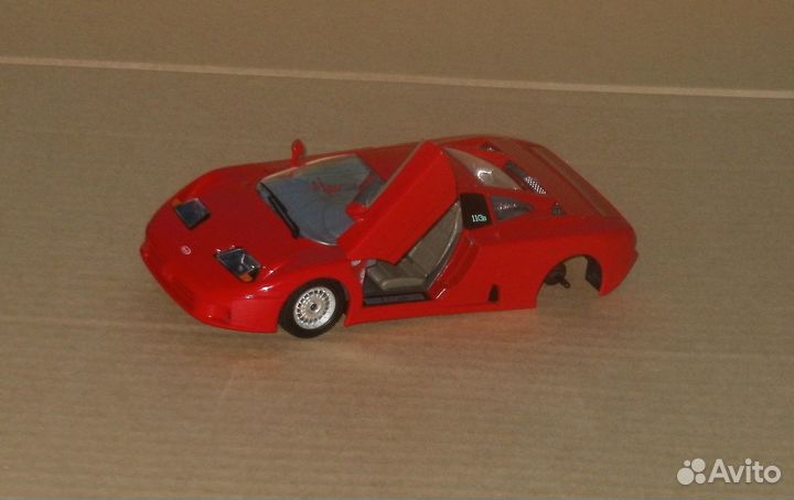 Модель автомобиля Bugatti