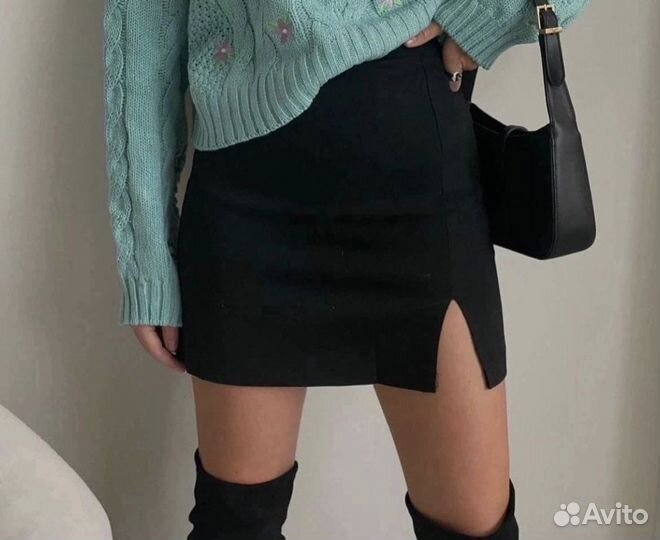 Юбка черная из спандекса