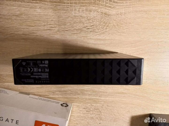 Внешний жесткий диск Seagate Expansion 4tb