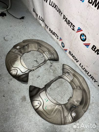 Пыльник тормозного диска передний Bmw X5 E70 4.8
