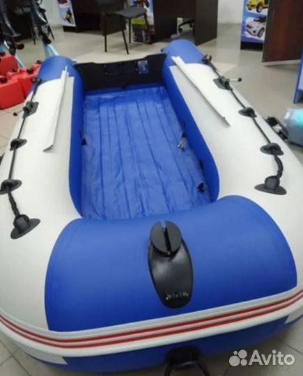 Лодка пвх Стелс 295