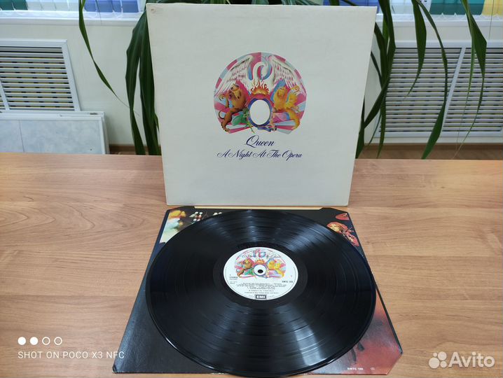 Пластинка Queen