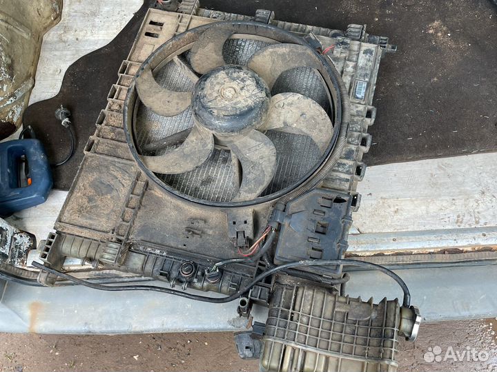 Радиатор основной Мерседес Вито 638