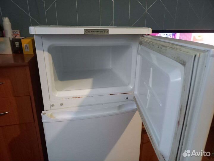 Холодильник бу