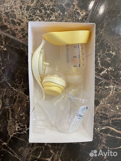 Молокоотсос medela harmony ручной+ соска calma