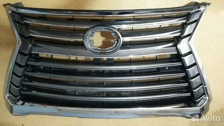 Решетка радиатора Lexus lx570 г. в. лексус