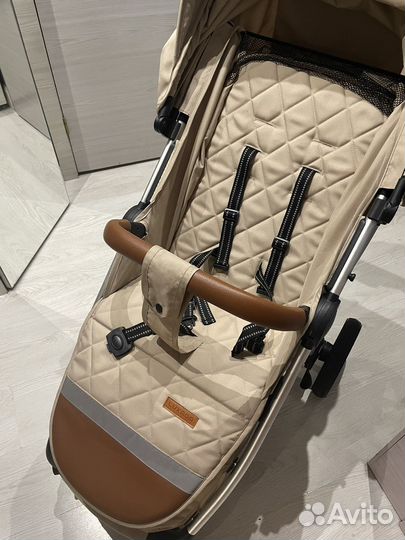 Косляска прогулочная Luxmom 730 Libra