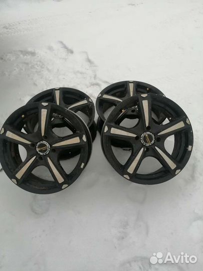 Пусковой двигатель на трактор т40