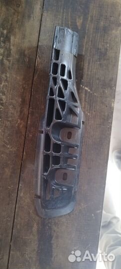 Заглушка левая передняя на рейлинг