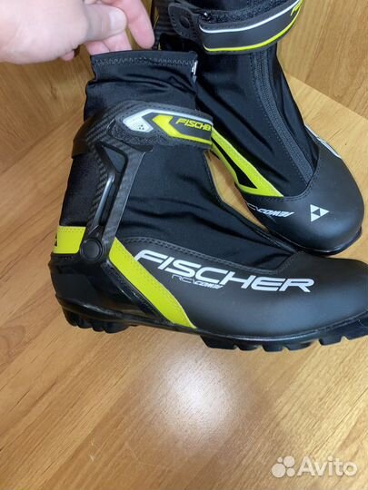 Лыжные ботинки fischer 42 размер