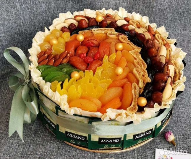 Съедобные букеты из сухофруктов