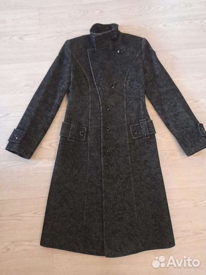 Пальто женское 42 44