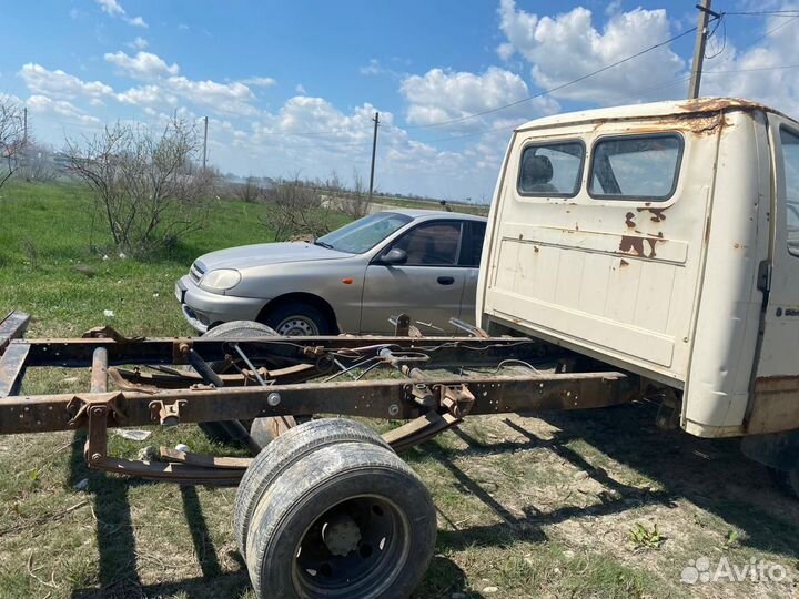 Газель 2002 года