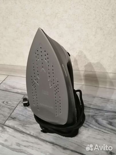 Утюг Bork I604 / I603 / I780. Чайник Bork k730
