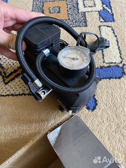 Компрессор автомобильный