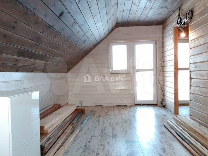 Дом 90 м² на участке 13,2 сот.