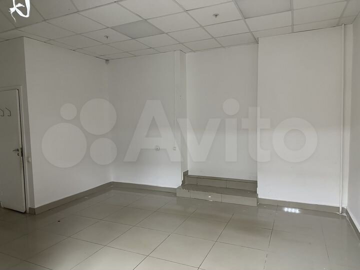 Помещение под магазин детской одежды, 20 м²