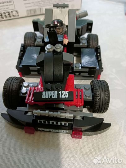 Машина гоночная, фигурки амогус