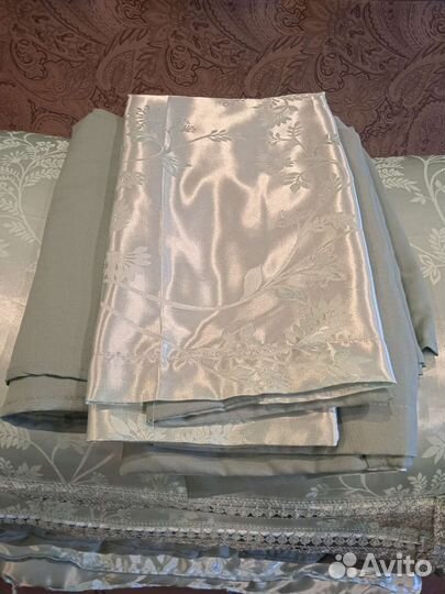 Одеяло, две подушки, 4 наволочки, простыня