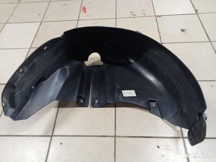 Подкрылок задний правый Фабия 2 рестайлинг