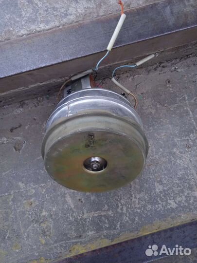 Двигатель к пылесосу