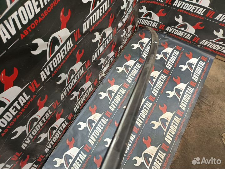 Молдинг крыши Peugeot 206