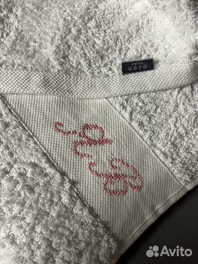 Именная ручная вышивка на полотенце