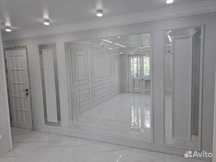 Зеркальное панно