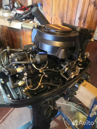 Лодочный мотор