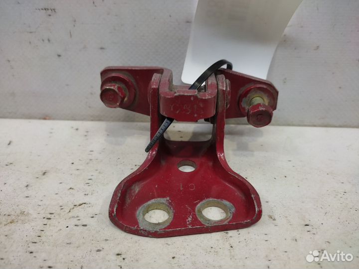 Петля двери задняя правая Mitsubishi Lancer 9 CS