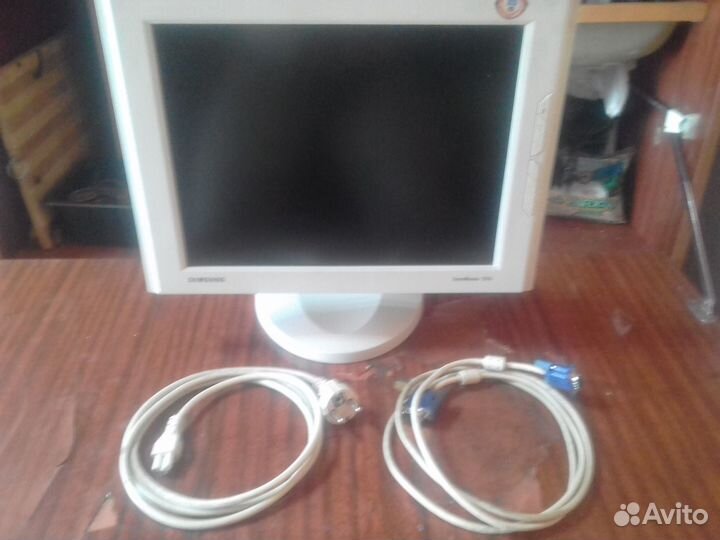 ЖК монитор samsung