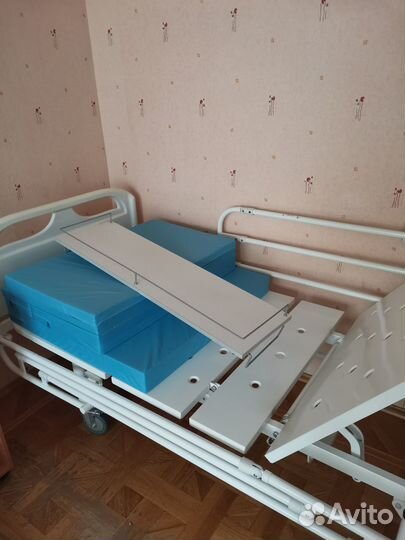 Медицинская кровать для лежачих больных бу