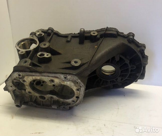 Корпус коробки передач Volkswagen Passat