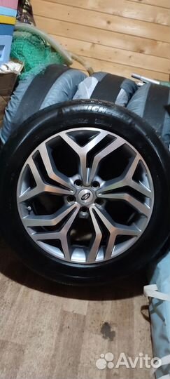 Колеса в сборе Range Rover R20 лето