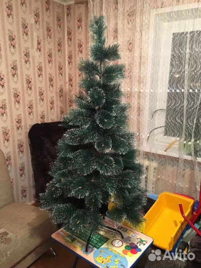 Искусственные ёлки