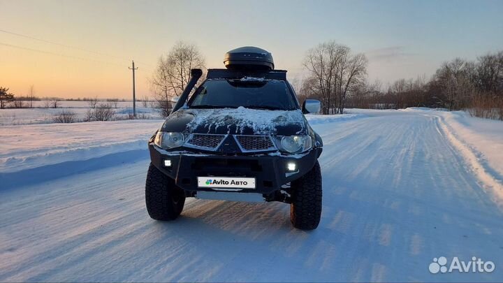 Mitsubishi L200 2.5 МТ, 2012, 305 900 км