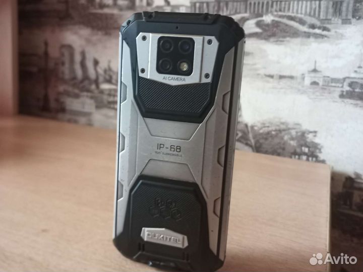 Телефон oukitel