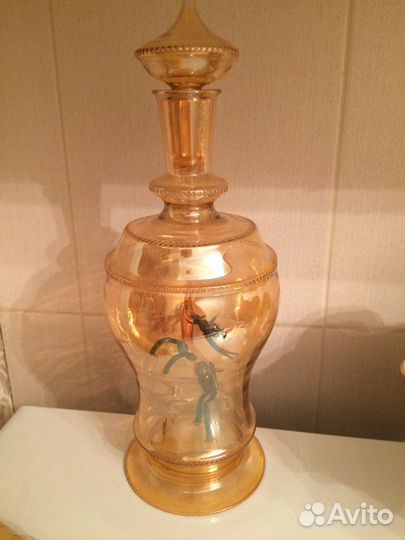 Графин выдувной олень